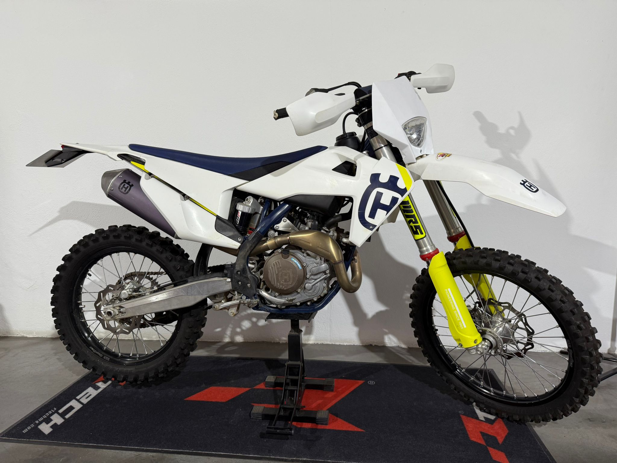 HUSQVARNA FC 450